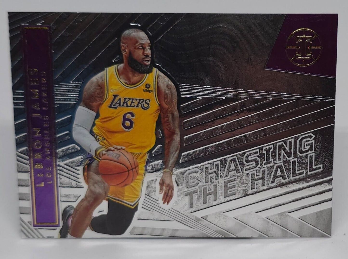 2021-22 Panini Illusions LeBron James Chasing The Hall #2