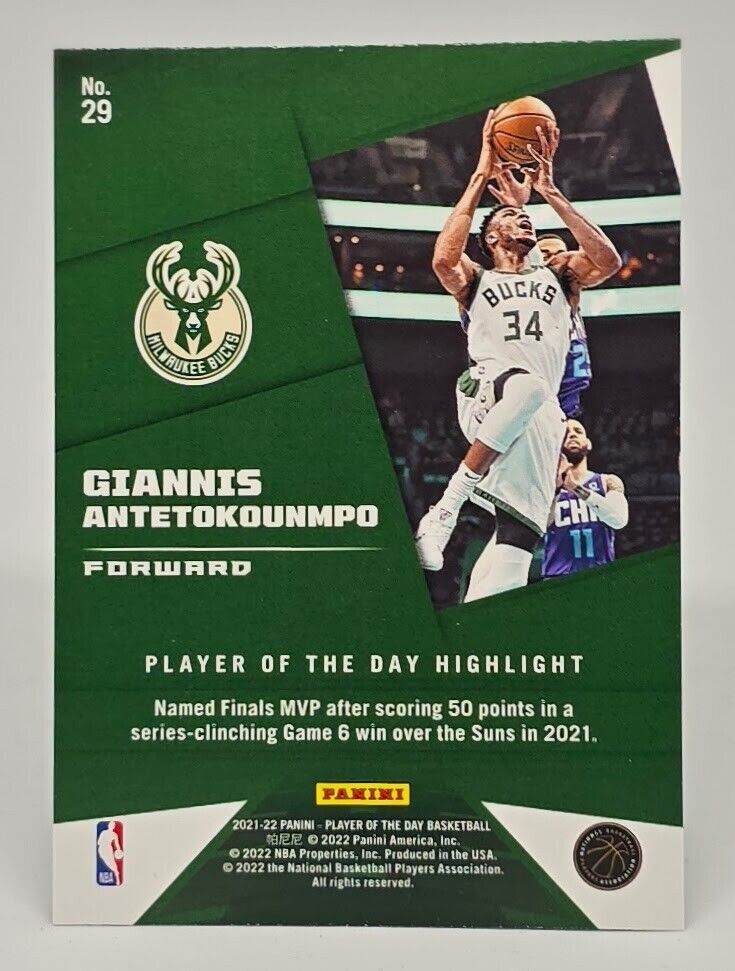 2021-22 Player of the Day Giannis Antetokounmpo Rainbow Foil HOLO Bucks #29